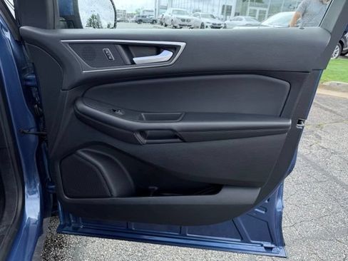 Used 2024 Ford Edge SEL AWD/4WD image 14