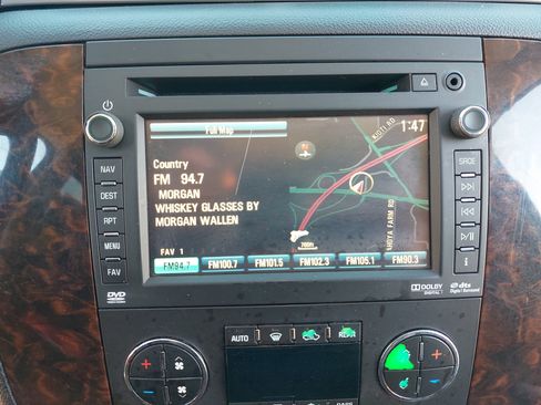 Used 2013 GMC Yukon Denali image 22