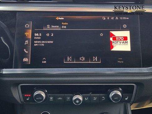 Used 2023 Audi Q3 2.0T Premium image 18