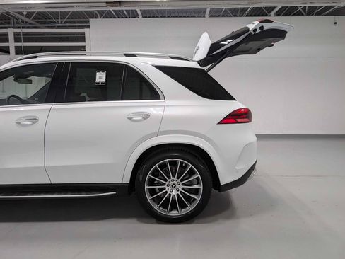 Certified 2026 Mercedes-Benz GLE 580 4MATIC image 11