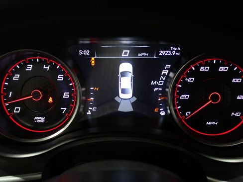 Used 2022 Dodge Charger SXT RWD image 21