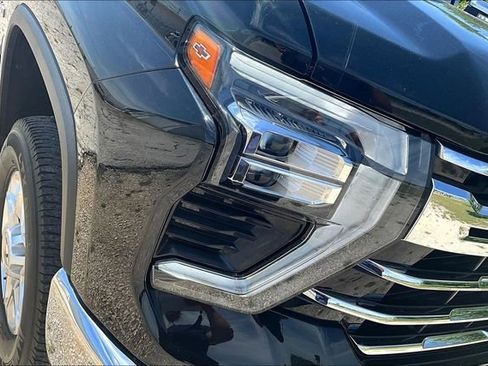 Used 2024 Chevrolet Silverado 2500 LTZ w/ LTZ Convenience Package AWD/4WD image 33