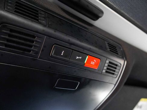 Used 2021 Volkswagen Jetta GLI Autobahn image 42