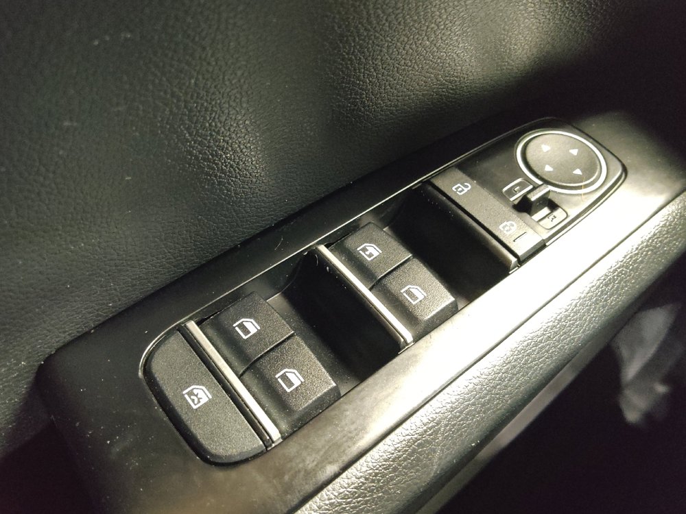 Used 2023 Kia Soul LX w/ Option Group 015 FWD image 27