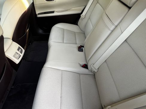 Used 2017 Lexus ES 350 w/ Premium Package image 31