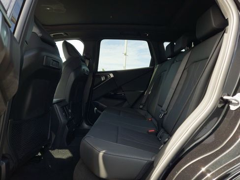 New 2026 BMW X3 xDrive30 w/ Convenience Package image 8