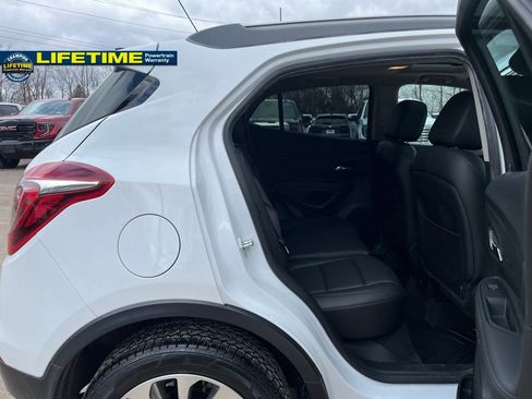 Used 2017 Buick Encore Premium image 31