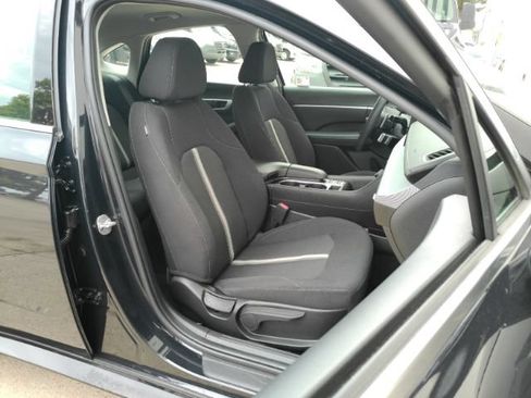 Used 2025 Hyundai Sonata SEL FWD image 21