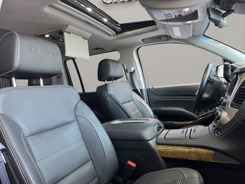 Used 2017 GMC Yukon XL Denali w/ Open Road Package image 15