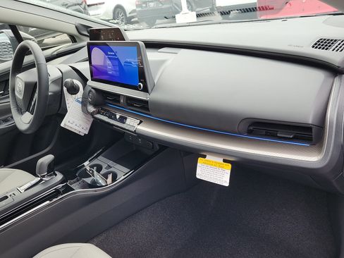New 2026 Toyota Prius Limited image 30