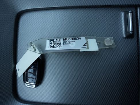 Used 2021 Hyundai Palisade Limited image 26