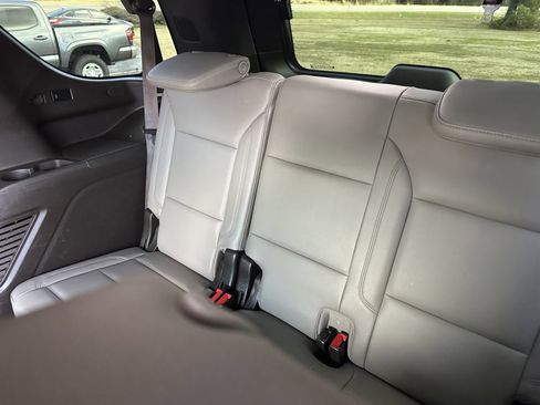 Used 2021 Chevrolet Tahoe LT image 9