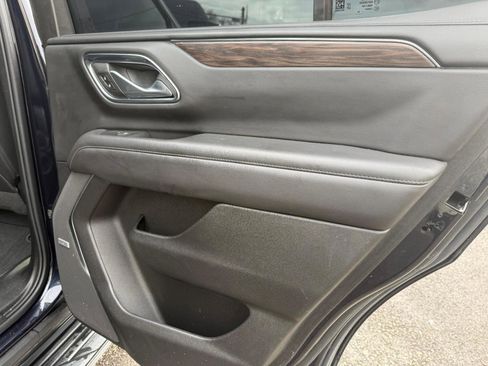 Used 2022 Chevrolet Tahoe LT w/ Luxury Package image 32