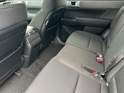 New 2026 Hyundai Santa Fe SE image 12