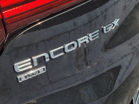 Used 2024 Buick Encore GX Sport Touring AWD/4WD image 6