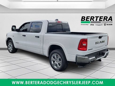 New 2026 RAM 1500 Big Horn AWD/4WD image 4