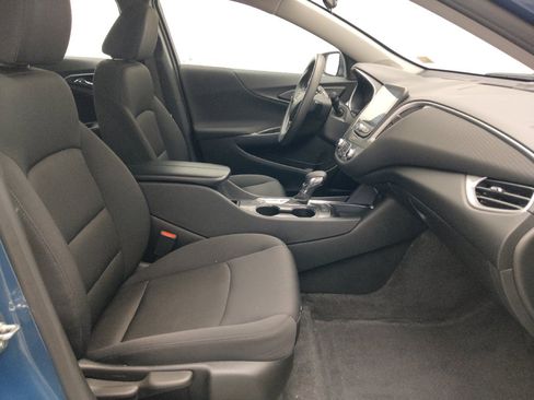 Used 2025 Chevrolet Malibu LT FWD image 21