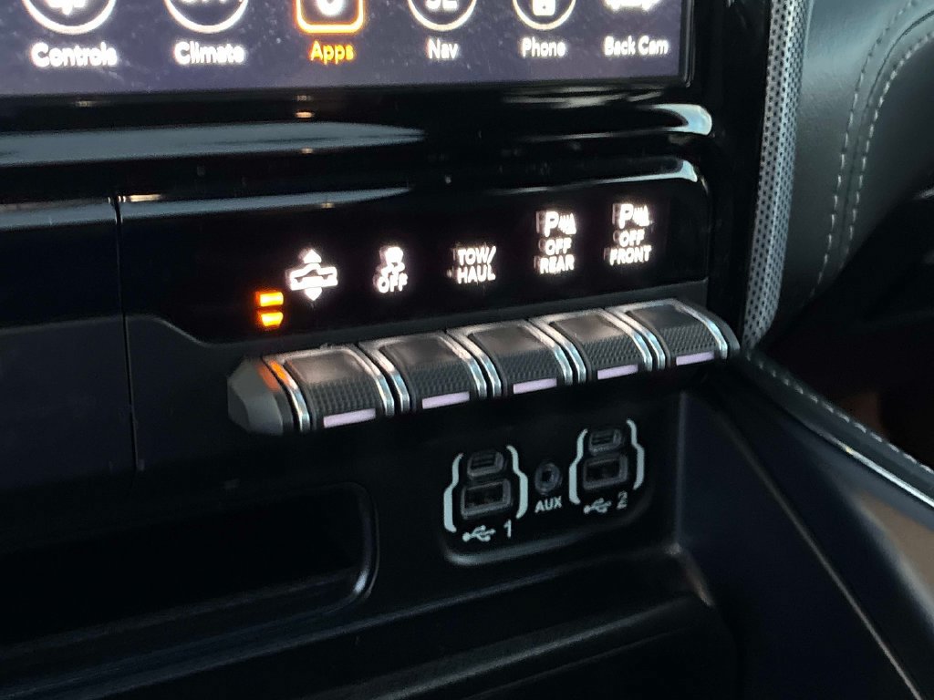 Used 2021 RAM 1500 Limited AWD/4WD image 37
