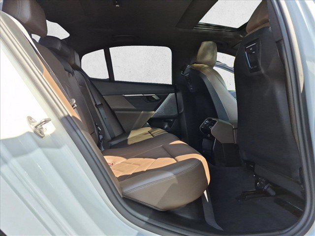 Certified 2024 BMW 530i xDrive w/ Convenience Package AWD/4WD image 23