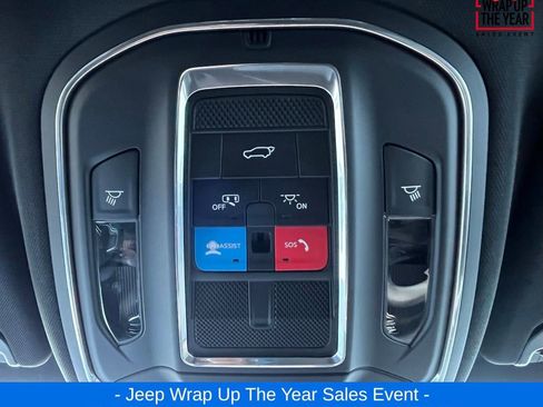 New 2025 Jeep Wagoneer L Series II image 21