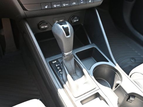 Used 2021 Hyundai Tucson AWD image 25