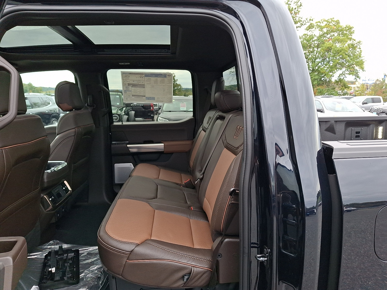 New 2026 Ford F150 King Ranch w/ Equipment Group 601A High AWD/4WD image 7