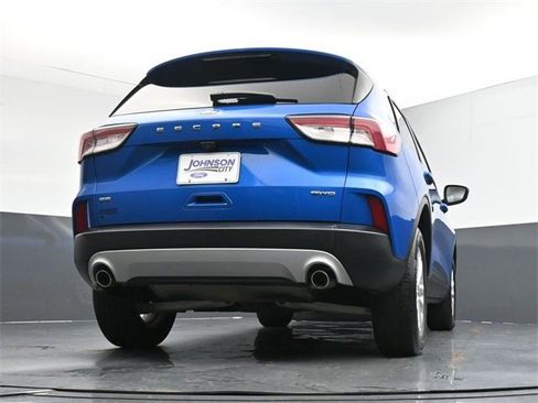 Used 2021 Ford Escape SE image 36