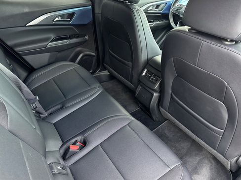 Used 2025 Chevrolet Equinox EV LT w/ Convenience Package image 19