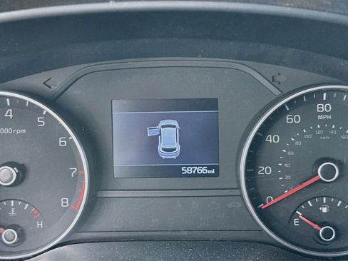 Used 2020 Kia Sportage LX FWD image 13