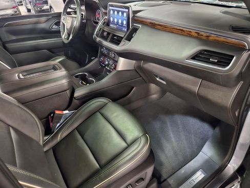 Used 2021 Chevrolet Tahoe Premier w/ Premium Package RWD image 21