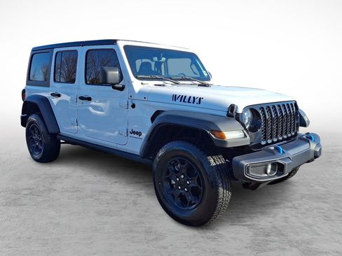 Used 2023 Jeep Wrangler Unlimited image 7
