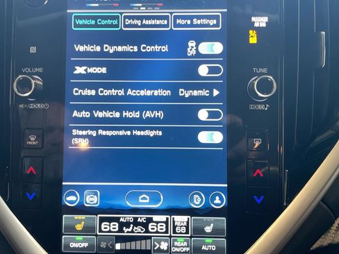 Used 2024 Subaru Ascent Premium w/ Convenience Package image 13