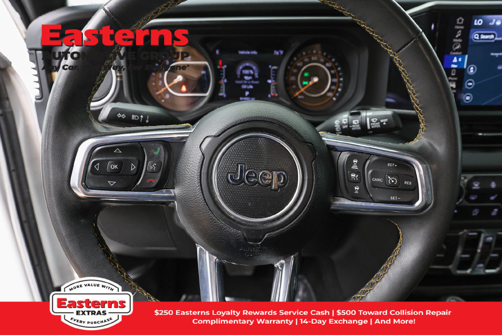 Used 2024 Jeep Wrangler Unlimited Sahara w/ Dual Top Group AWD/4WD image 11