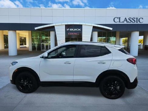 Used 2024 Buick Encore GX Sport Touring AWD/4WD image 5