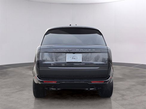 New 2026 Land Rover Range Rover SE image 6