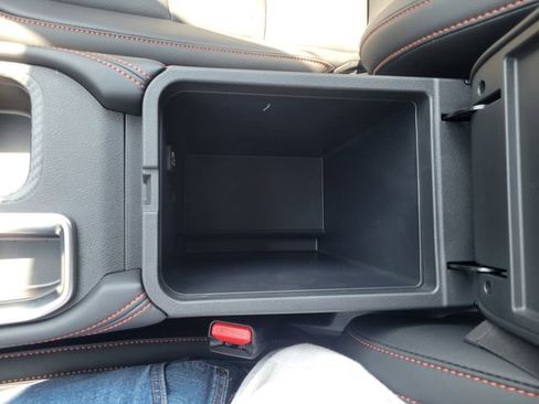 New 2025 Nissan Sentra SR w/ SR Premium Package image 30