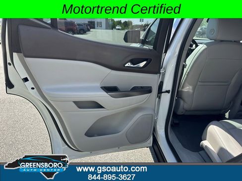 Used 2018 GMC Acadia SLT FWD image 24