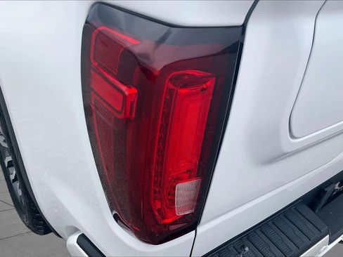 Used 2023 GMC Sierra 1500 AT4 AWD/4WD image 29