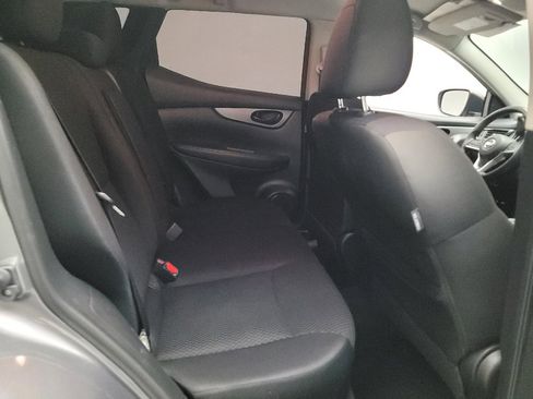 Used 2019 Nissan Rogue Sport S AWD/4WD image 19