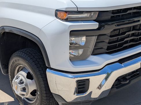 Used 2025 Chevrolet Silverado 3500 W/T w/ WT Convenience Package AWD/4WD image 11
