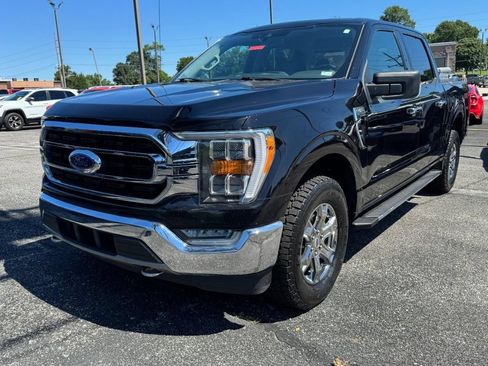 Used 2021 Ford F150 XLT w/ Equipment Group 302A High AWD/4WD image 7