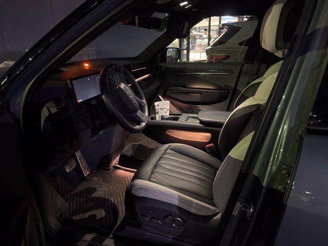 Certified 2024 Kia EV9 GT-Line AWD/4WD image 5