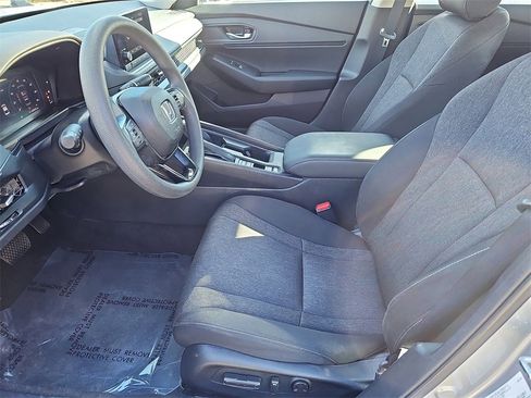 Certified 2024 Honda Accord EX image 28