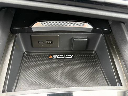 Used 2025 Buick Envision Sport Touring image 46