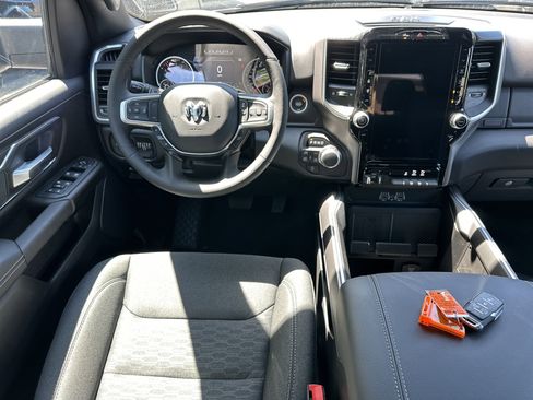 New 2026 RAM 1500 Big Horn AWD/4WD image 31