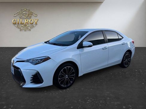 Used 2019 Toyota Corolla XSE FWD image 3