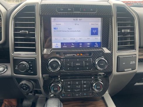 Used 2019 Ford F150 Lariat w/ Equipment Group 501A Mid AWD/4WD image 16