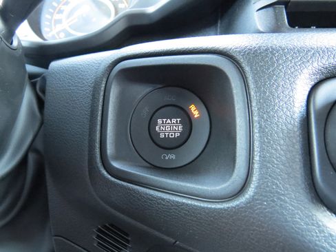 New 2025 Jeep Wrangler Sport S image 26