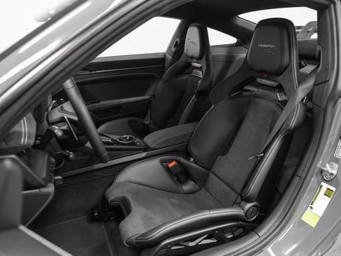 Certified 2026 Porsche 911 GT3 RWD image 70