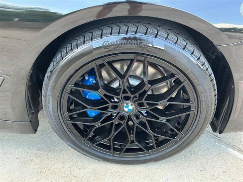 Used 2018 BMW 530e xDrive w/ Premium Package 2 AWD/4WD image 24